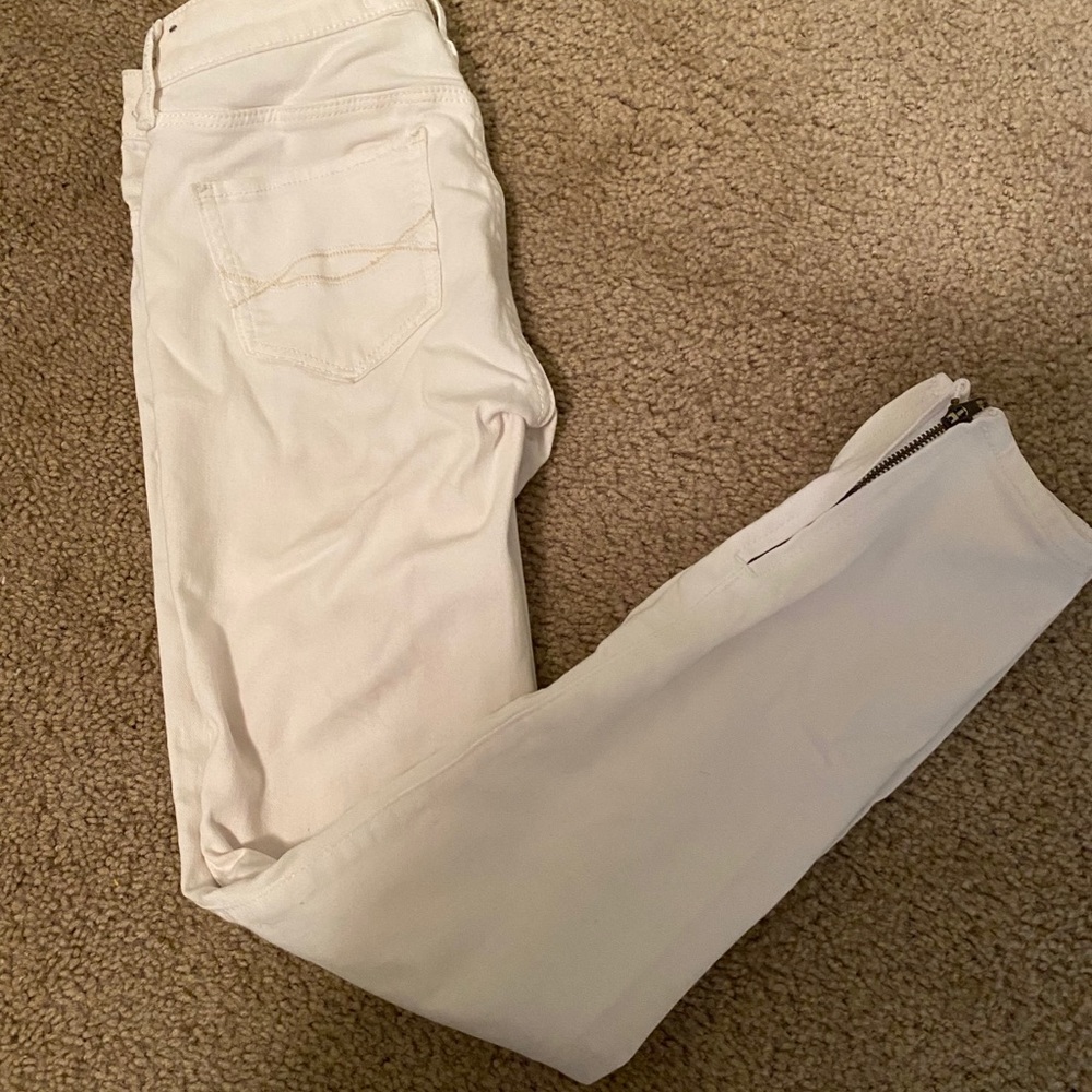 Abercrombie white jeans